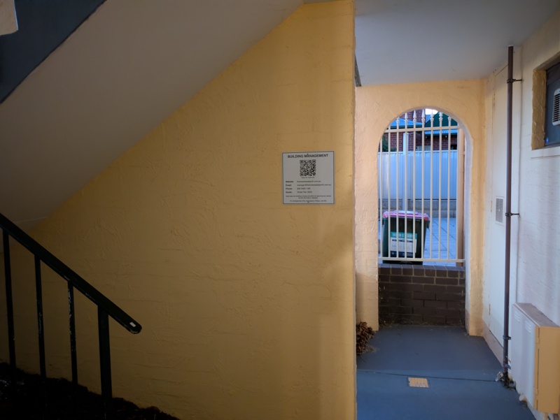 Real Building - Unit 01 / Stairwell